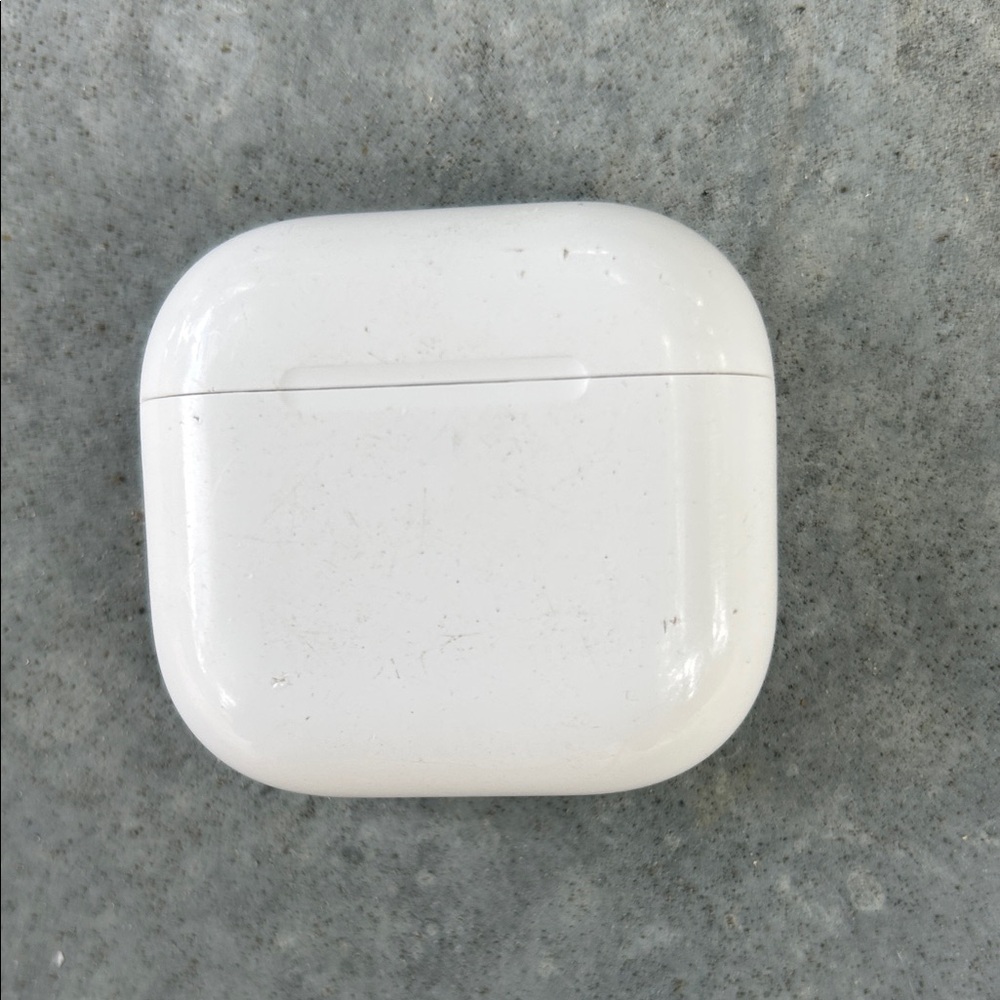 Apple White Wireless Earbuds